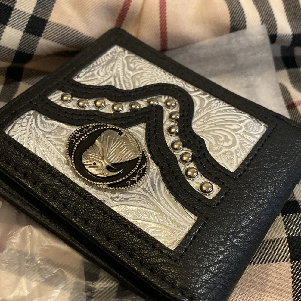 Mens Western Cowboy Bi Fold Wallet Black & Silver